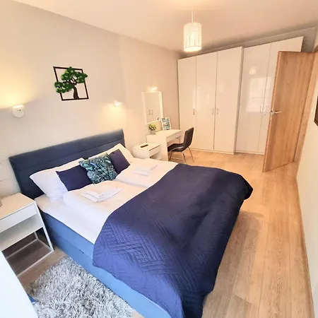 Daire Z Pieknym Widokiem Na *